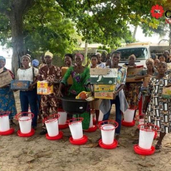 Conrad N. Hilton Foundation & Caritas Nigeria Empower Badagry Households with Poultry Initiative1.jpg